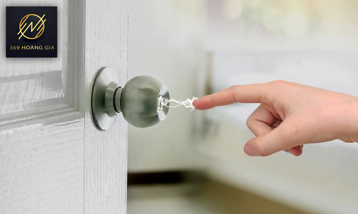 hiện tượng tĩnh điện khi dùng điều hòa đắp chăn lông 1