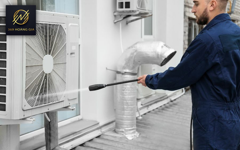 vệ sinh máy lạnh âm trần 2