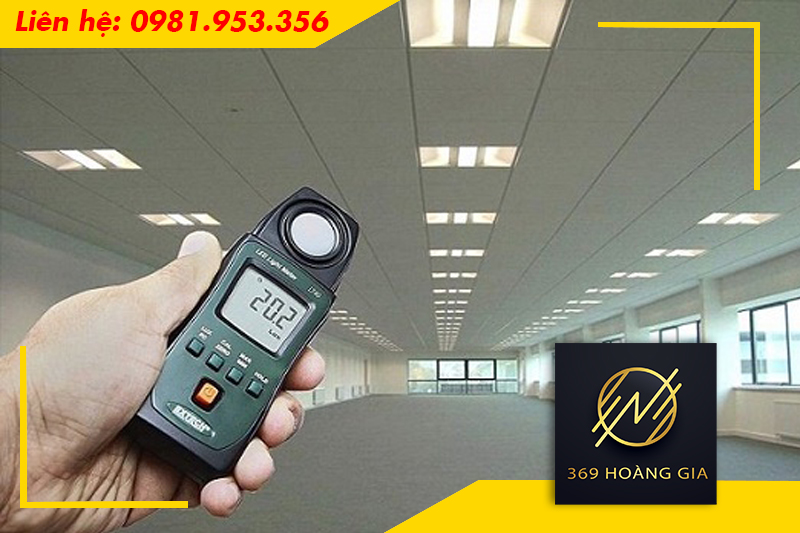 Cách kiểm soát ánh sáng lớp học